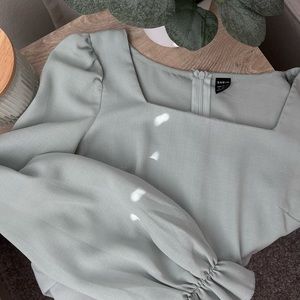 MINT GREEN LONG SLEEVE PEPLUM TOP